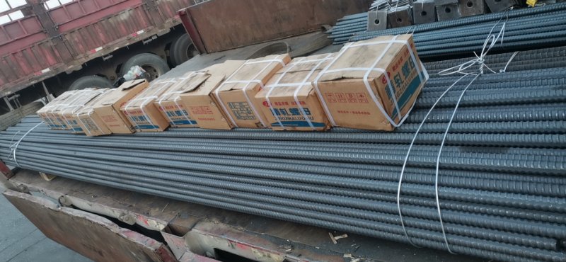 930精軋螺紋鋼筋.jpg 930精軋螺紋鋼筋.jpg