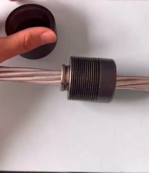 柔性光伏支架錨具2.jpg 柔性光伏支架錨具.jpg